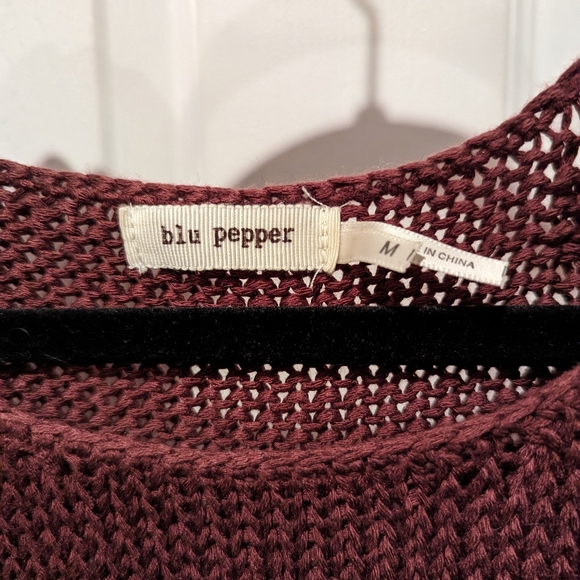 Blu Pepper Sweater - M - Picture 3 of 3